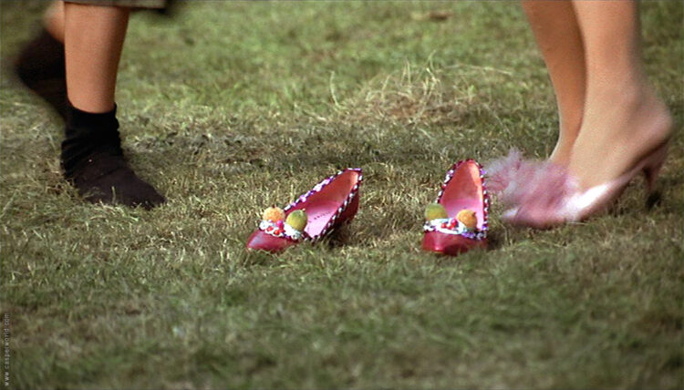 sarah kim gries feet 1