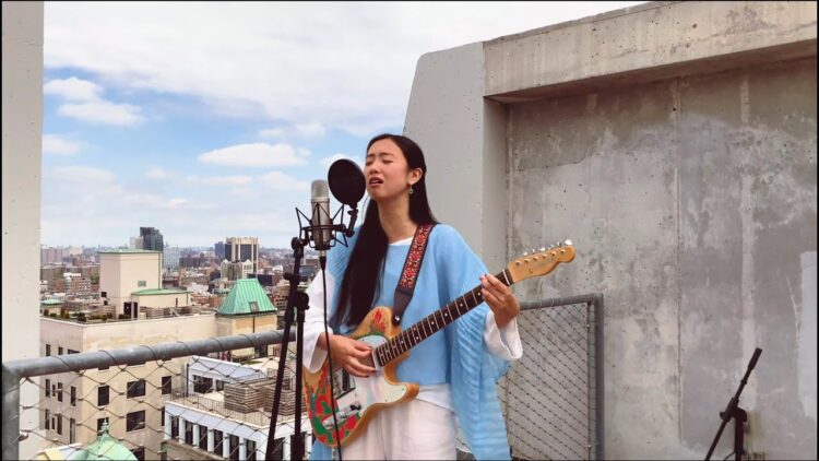 sarah kinsley feet 5