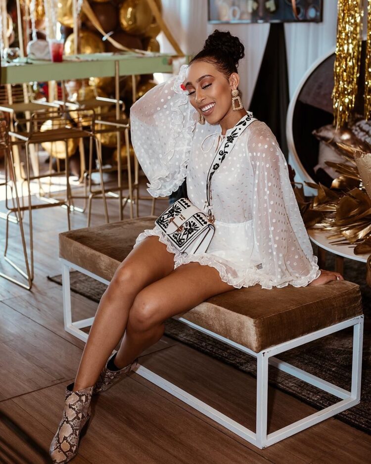 sarah langa mackay feet 3