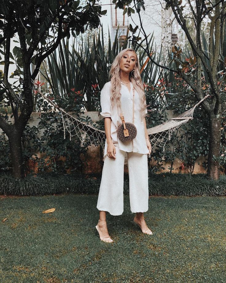 sarah langa mackay feet 4