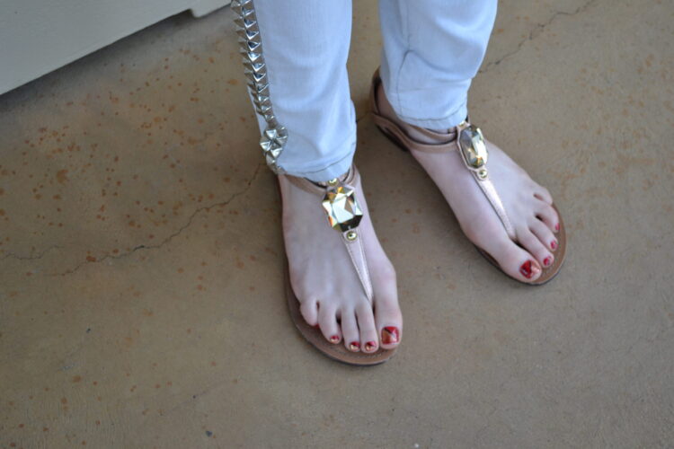 sarah mann feet 1 scaled