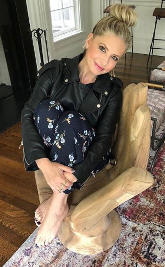 sarah michelle gellar feet 4