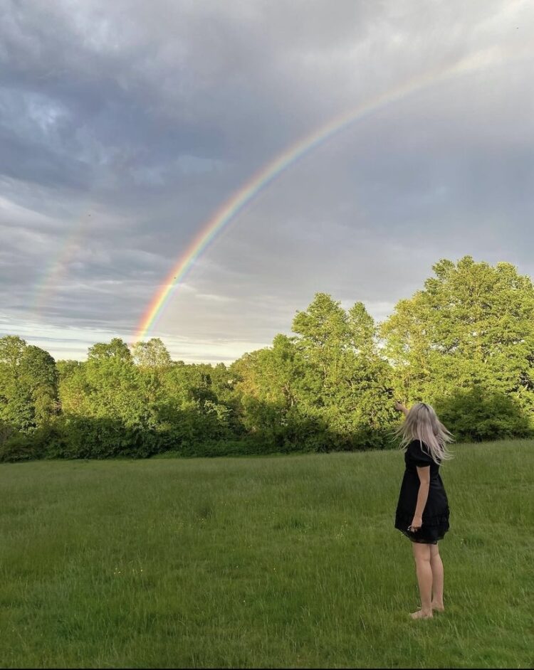 sarah midori perry feet 5