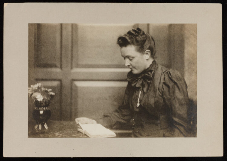 sarah orne jewett feet 1