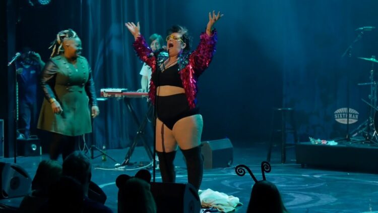 sarah potenza feet 1