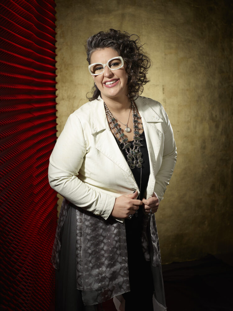 sarah potenza feet 3 scaled
