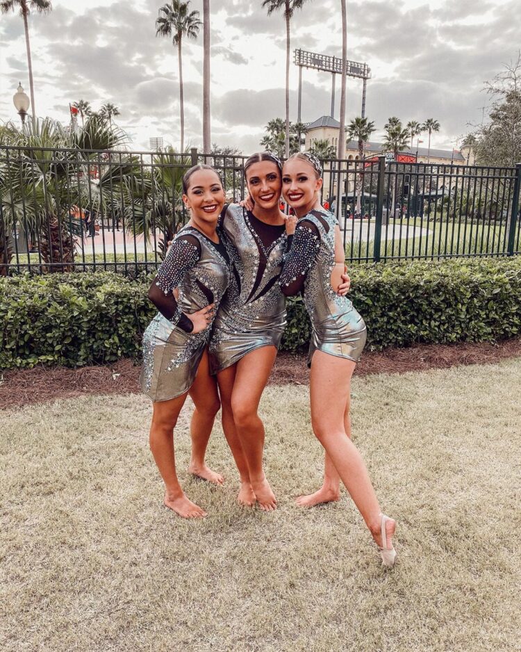 sarah reasons feet 1