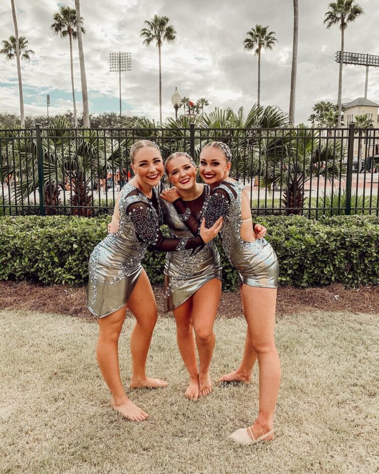 sarah reasons feet 3