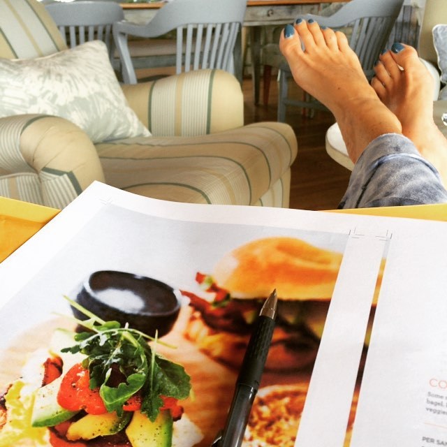 sarah richardson feet 5