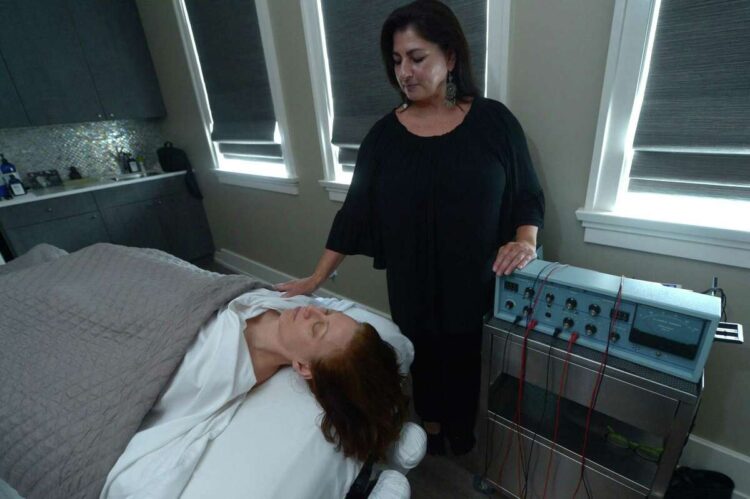 sarah rotella feet 4