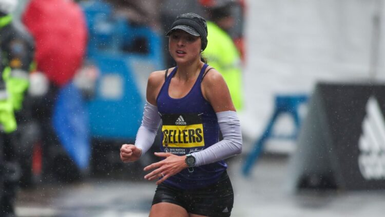 sarah sellers feet 4