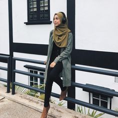 sarah suhairi feet 3