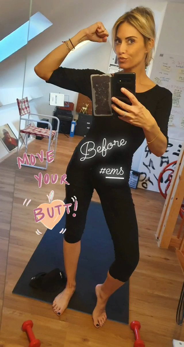 sarah valentina winkhaus feet 3