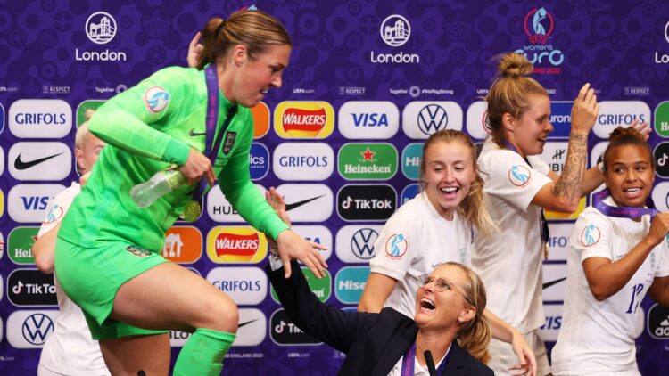 sarina wiegman feet 6 scaled