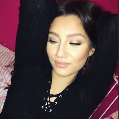 sarooha malik feet 4