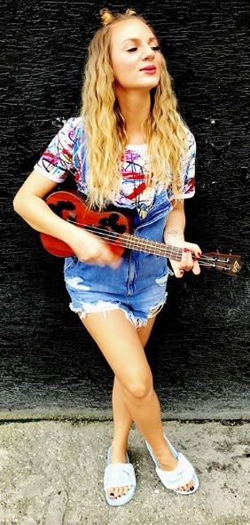 sarsa markiewicz feet 2