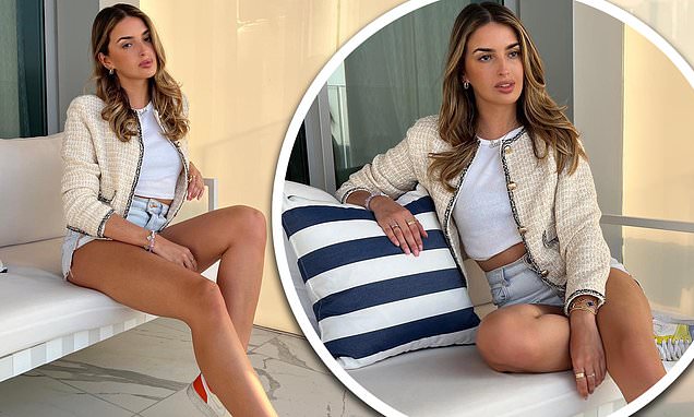 sasha davison feet 2