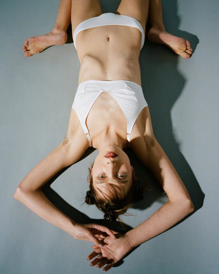 sasha frolova feet 3