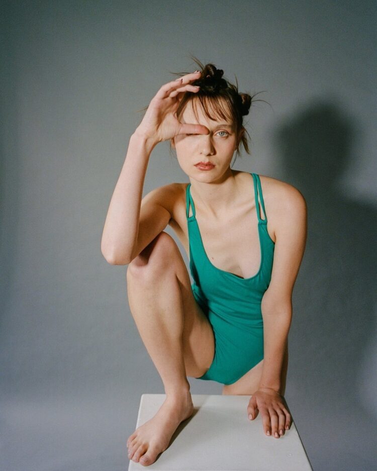 sasha frolova feet 4