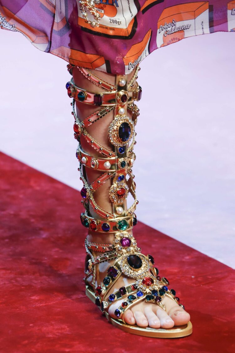 sasha kichigina feet 6 scaled