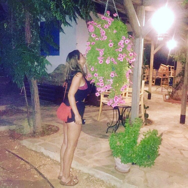 saskia beecks feet 1