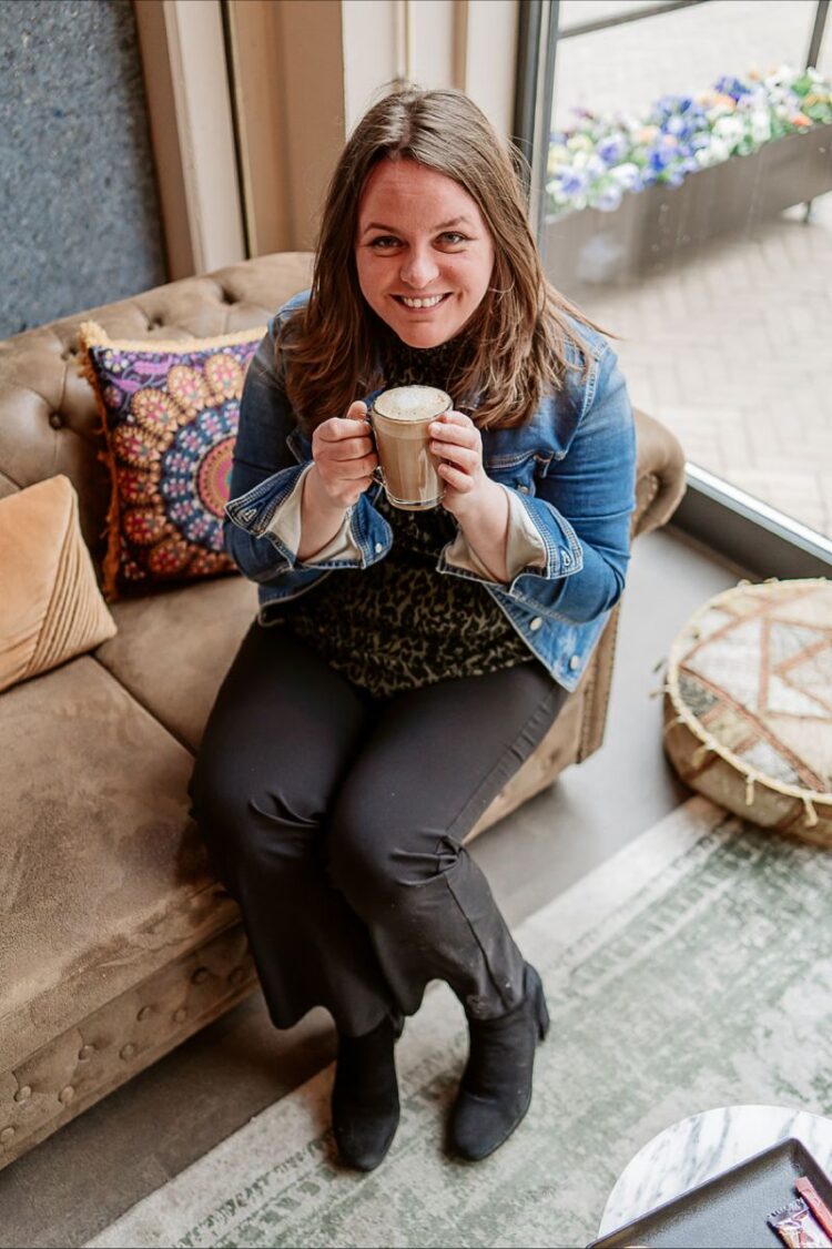 saskia weerstand feet 5