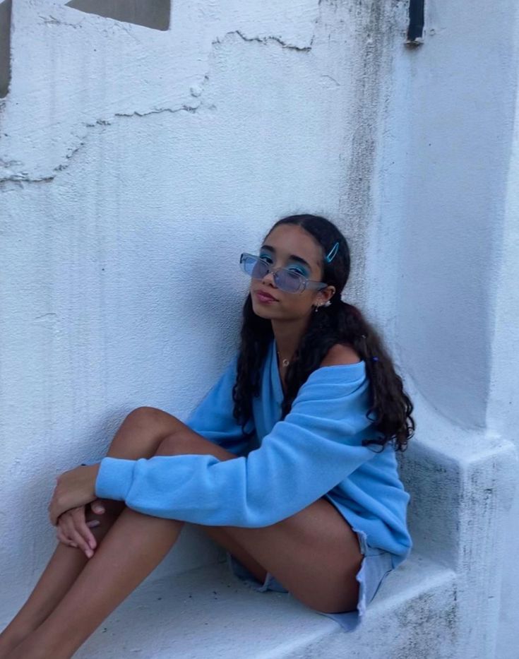 sateen besson feet 4