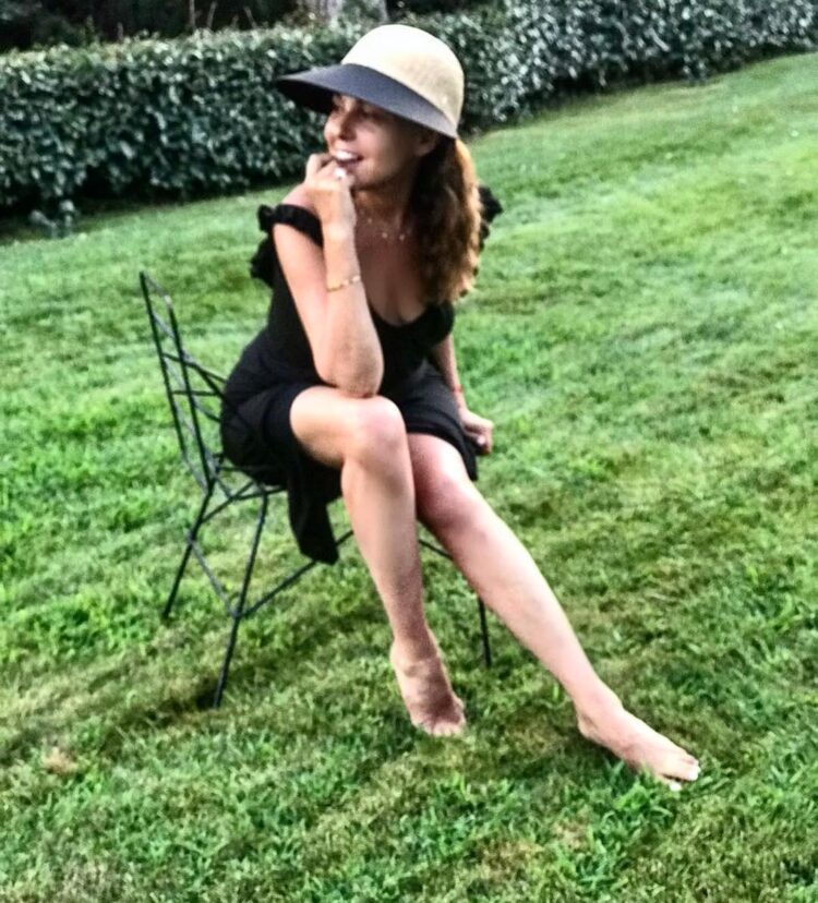 sati spivakova feet 1