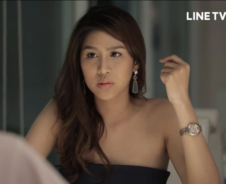 satida pinsinchai feet 1