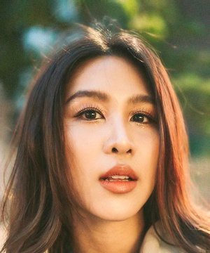 satida pinsinchai feet 5