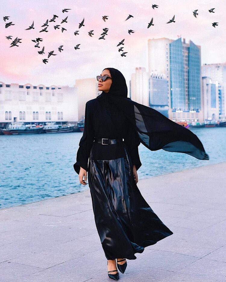 saufeeya bint goodson feet 1