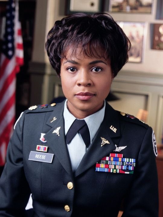 saundra quarterman feet 5