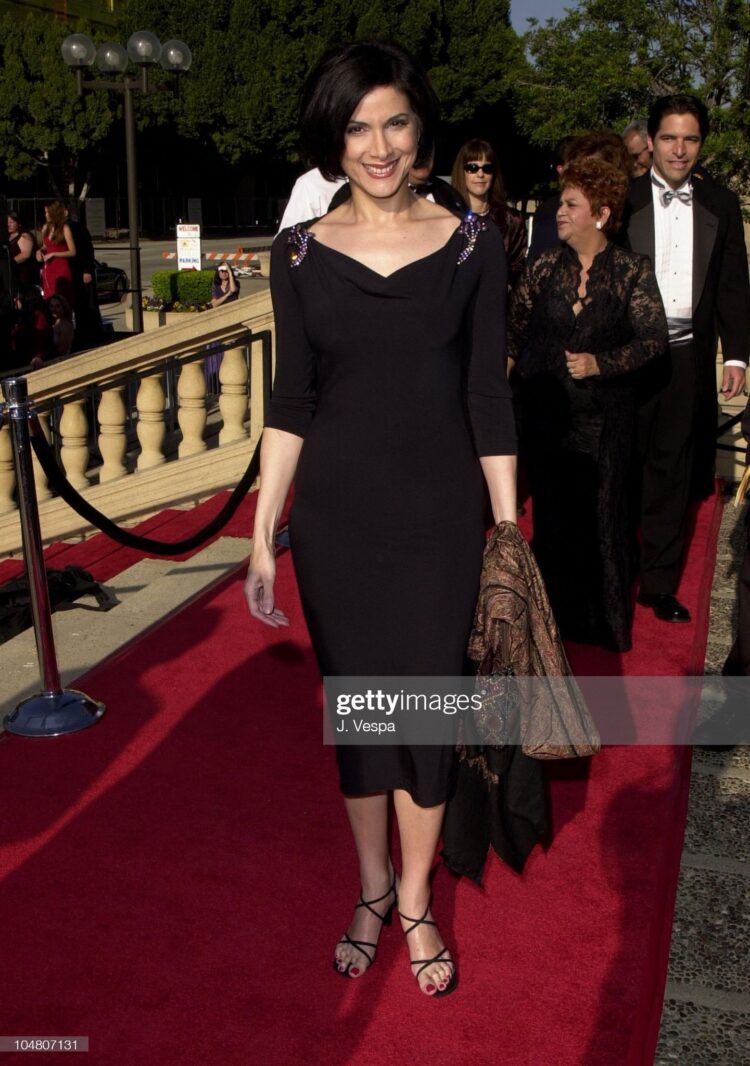 saundra santiago feet 4
