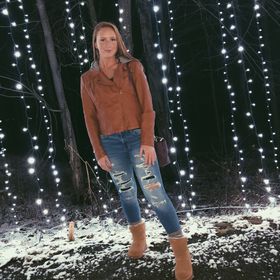 savannah baker feet 5