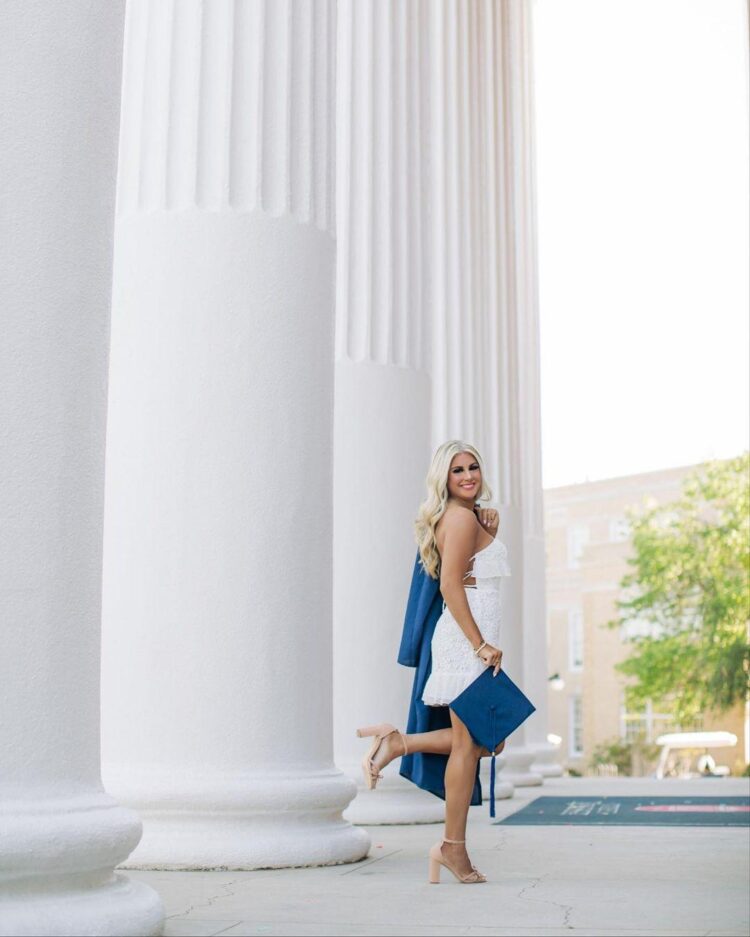 savannah carpenter feet