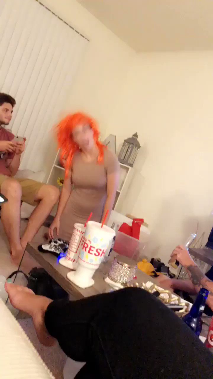 savannah headden feet