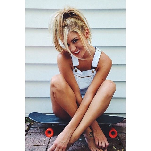 savannah kreisman feet