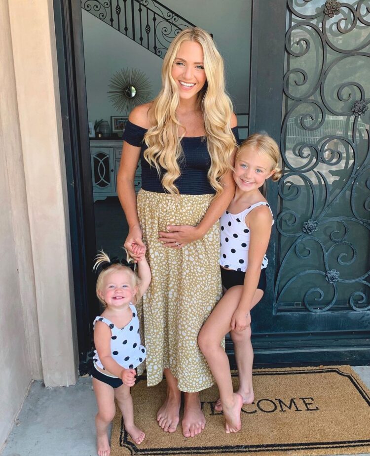 savannah labrant feet 5