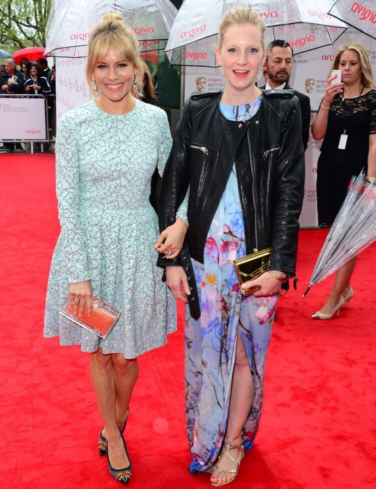 savannah miller feet 5