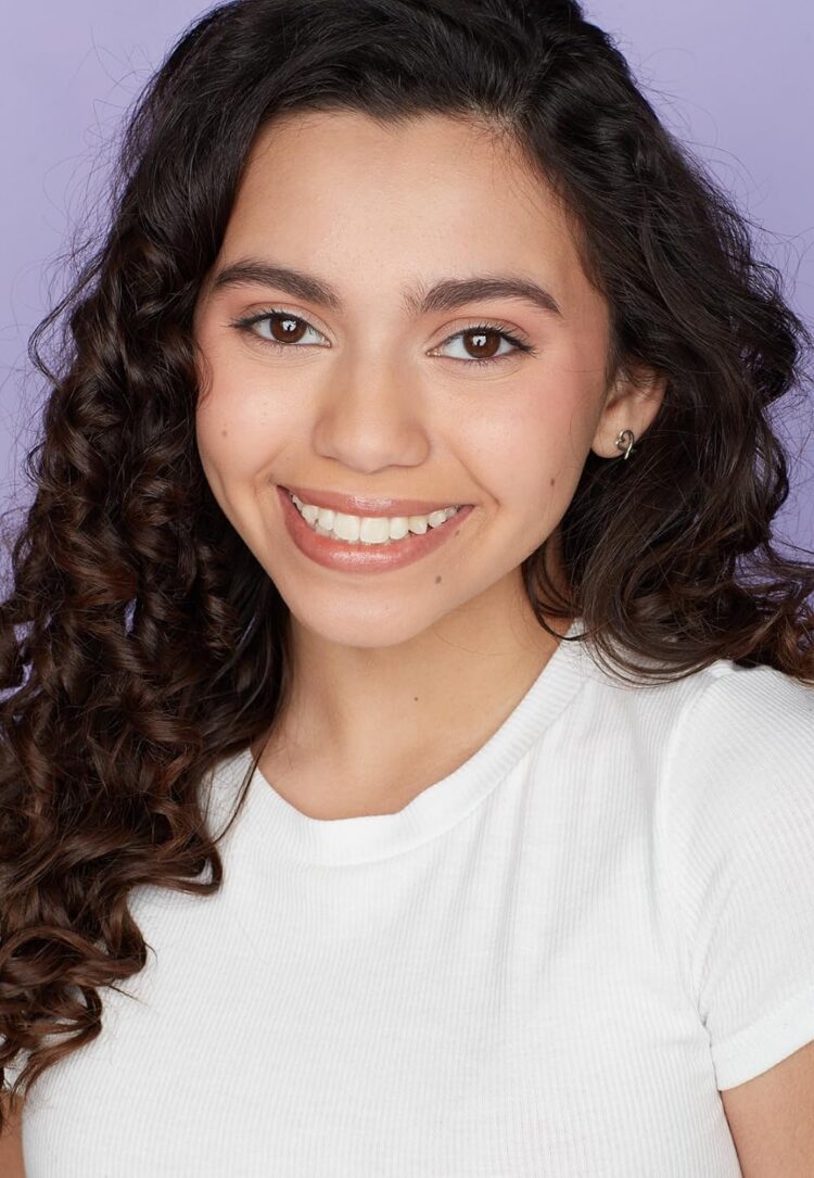 savannah nicole feet 5