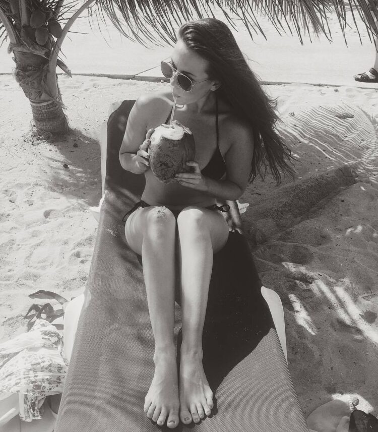 savannah steyn feet 3