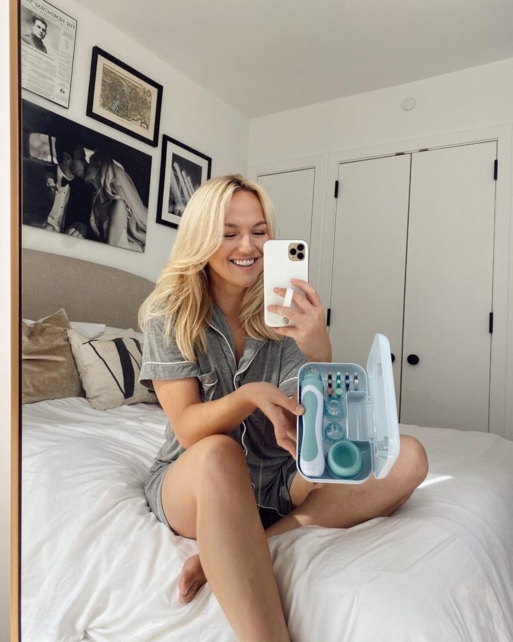 savvy shields feet 1