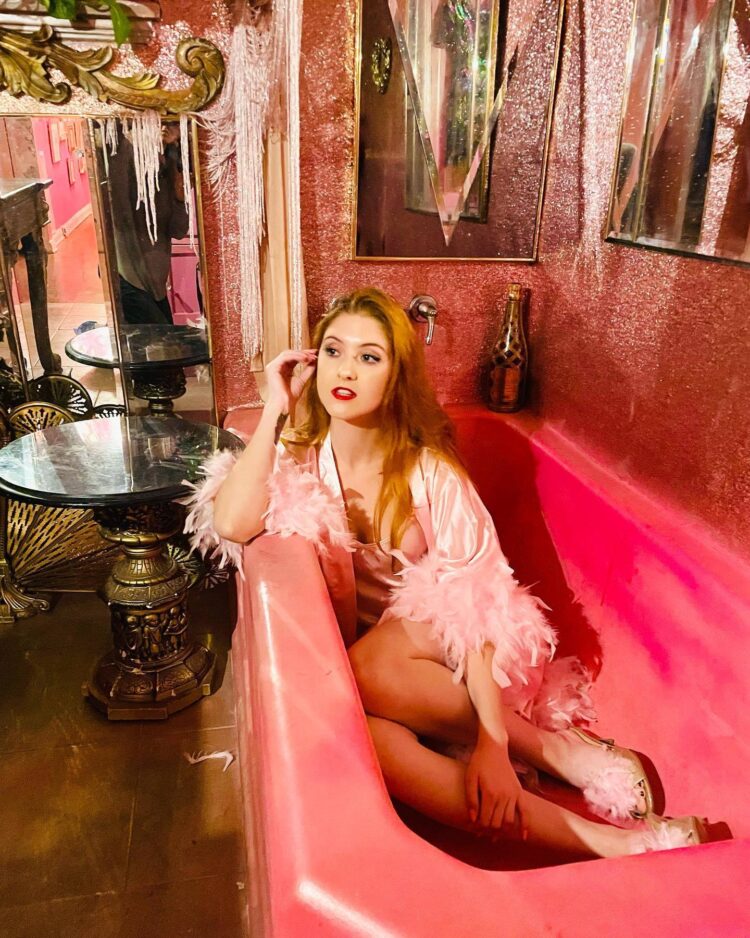 scarlett murphy feet 4