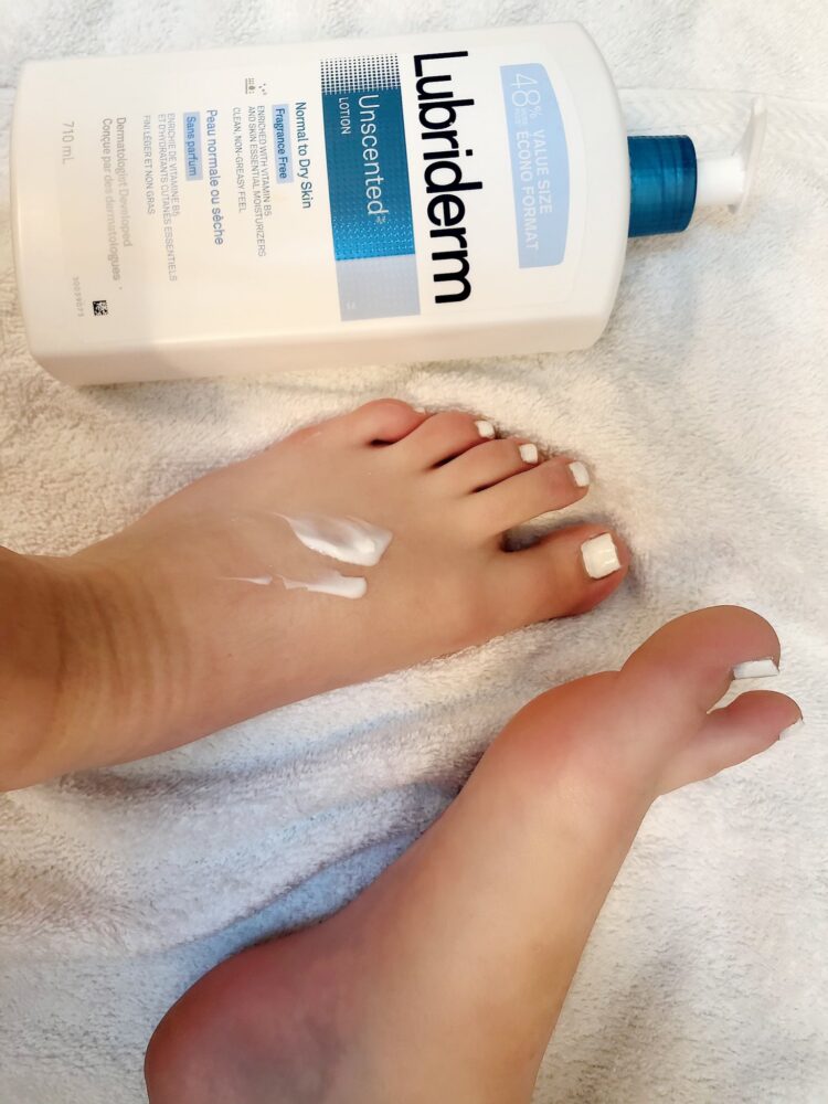 scarlett quinn feet 1