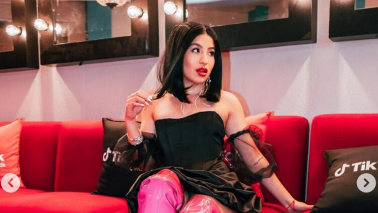 scarlett rueda feet 2