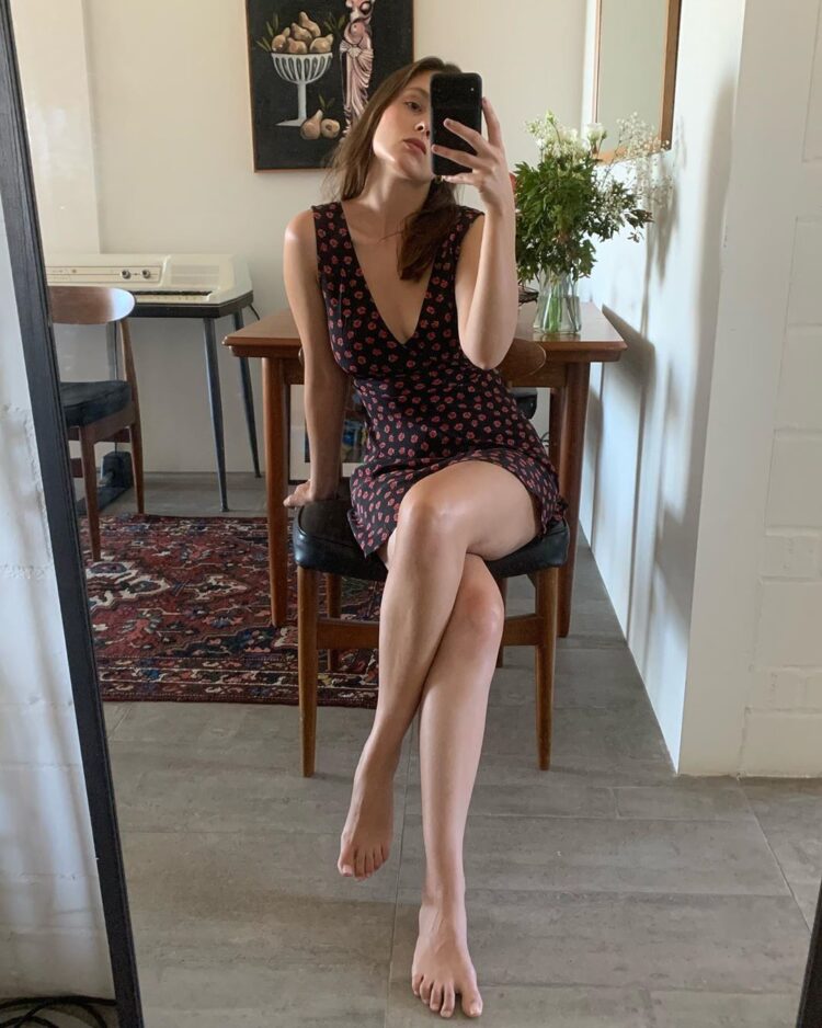 scarlett stevens feet