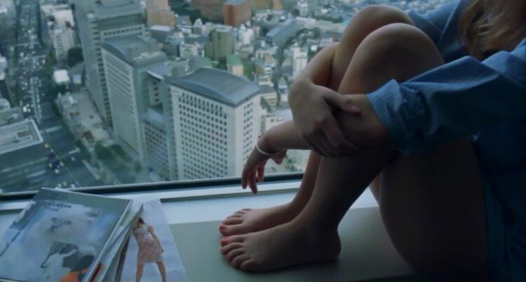 scarlett wong feet 4