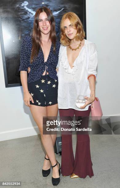 scout larue willis feet 2