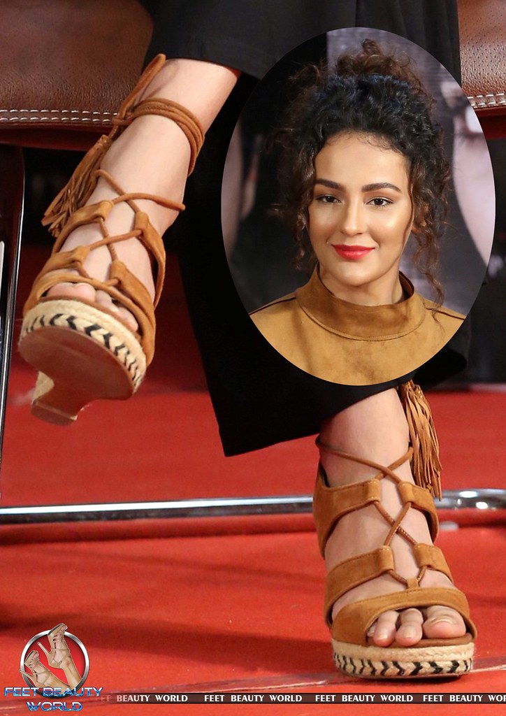 seerat kapoor feet