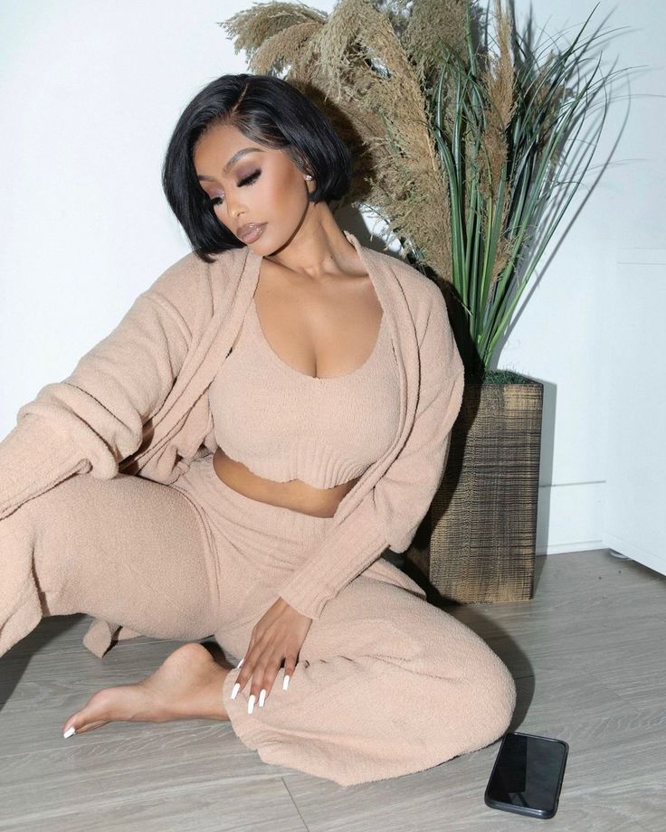 selamawit shiferaw feet 3